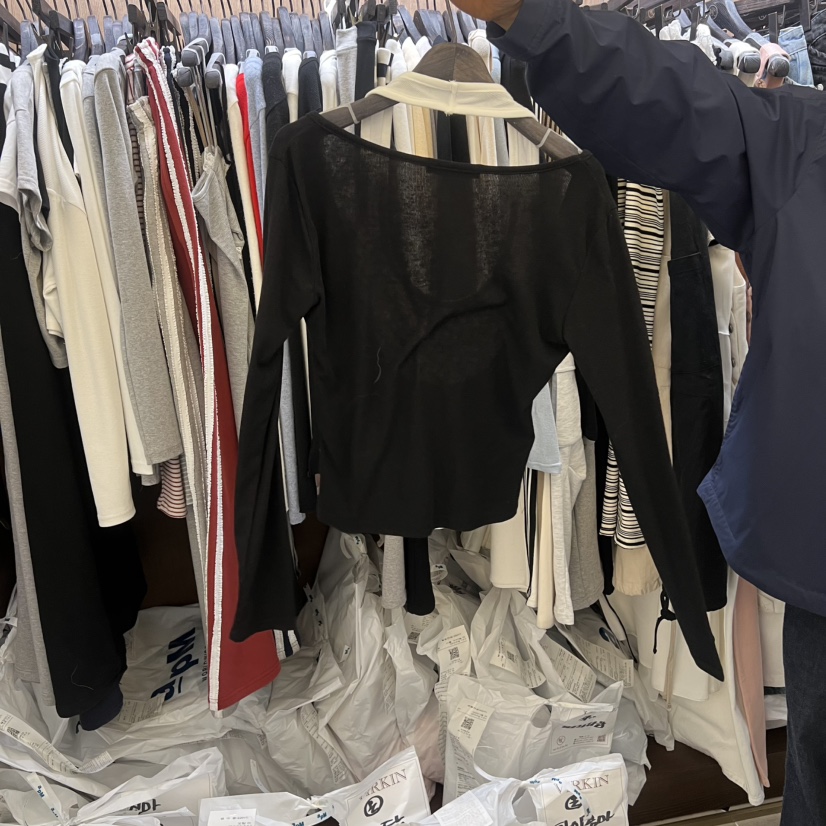 VIRKIN韓國直郵女裝新品推薦26春夏休閑時尚長袖T恤假兩件VIRKIN長袖T恤