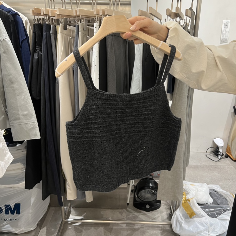 CHAE韓國直郵女裝新品推薦職業人氣時尚吊帶背心不含內搭CHAE吊帶/背心