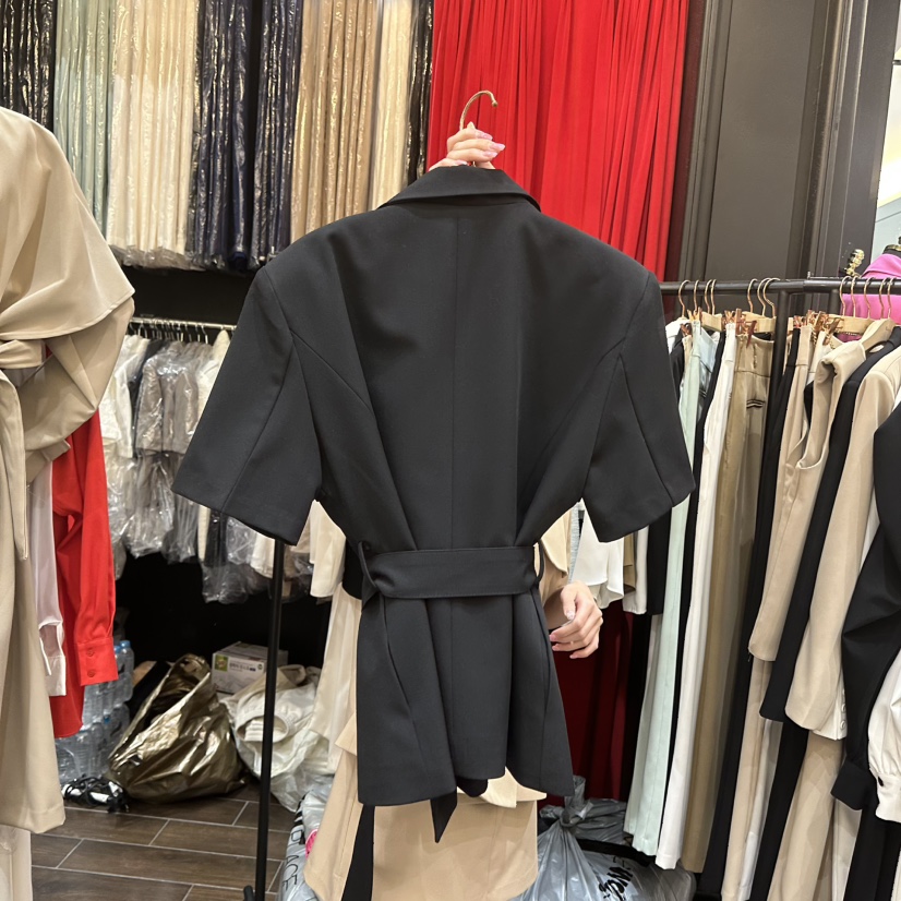 HERISH-HAUTE韓國東大門代購女裝新品人氣推薦夾克含腰帶HERISH-HAUTE夾克