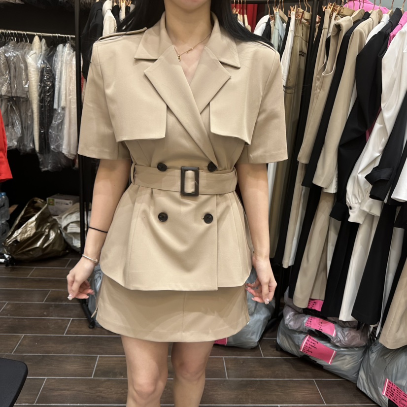 HERISH-HAUTE韓國東大門代購女裝新品人氣推薦夾克含腰帶HERISH-HAUTE夾克圖色1