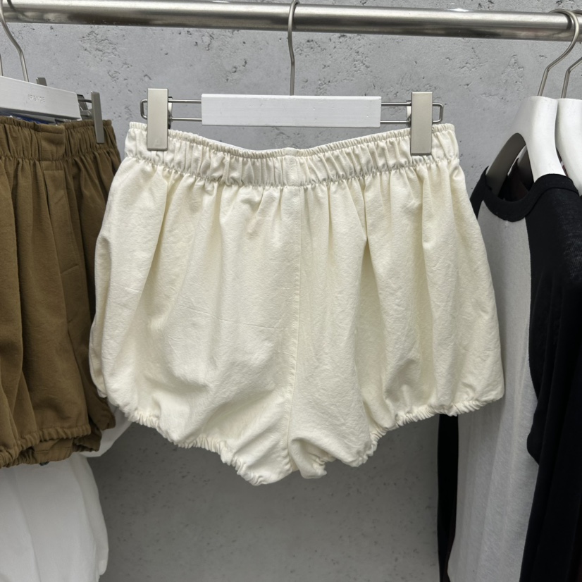 SIXTEEN韓國直郵女士新品職業推薦時尚人氣熱賣26春夏短褲SIXTEEN短褲