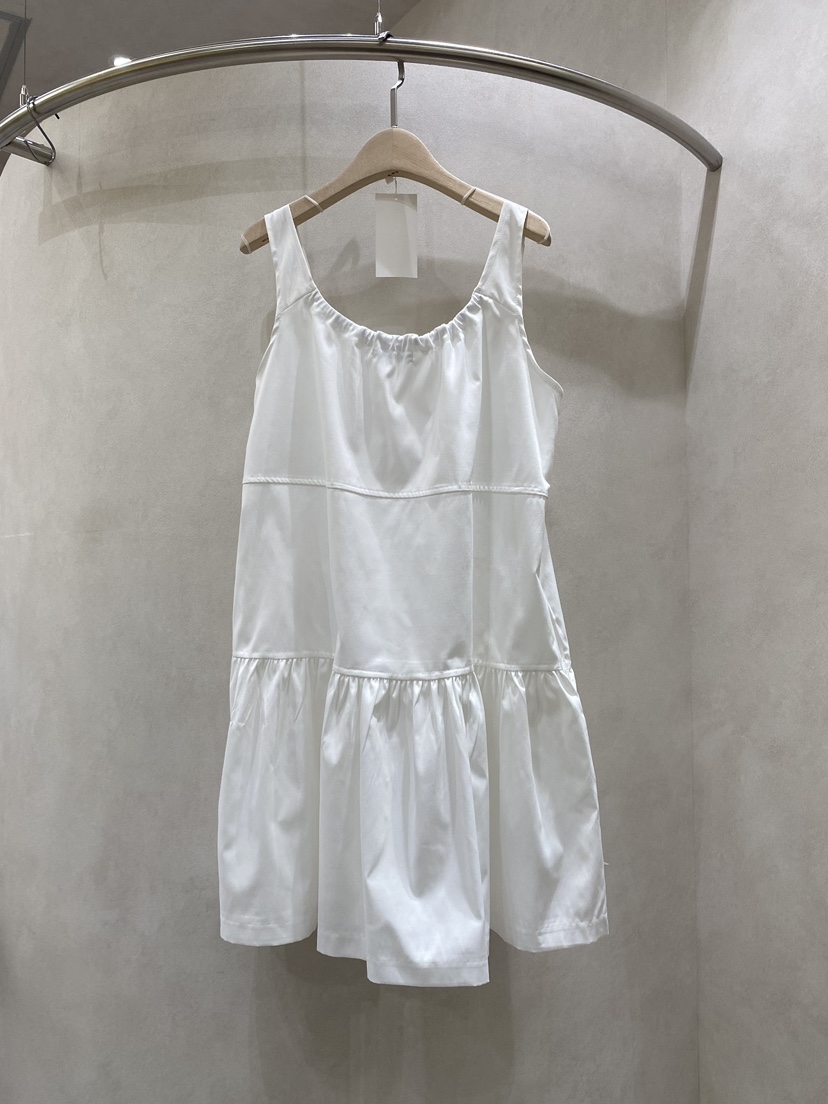 WHO IS SHE韓國直郵實拍女士新品職業26春夏時尚連衣裙WHO IS SHE連衣裙