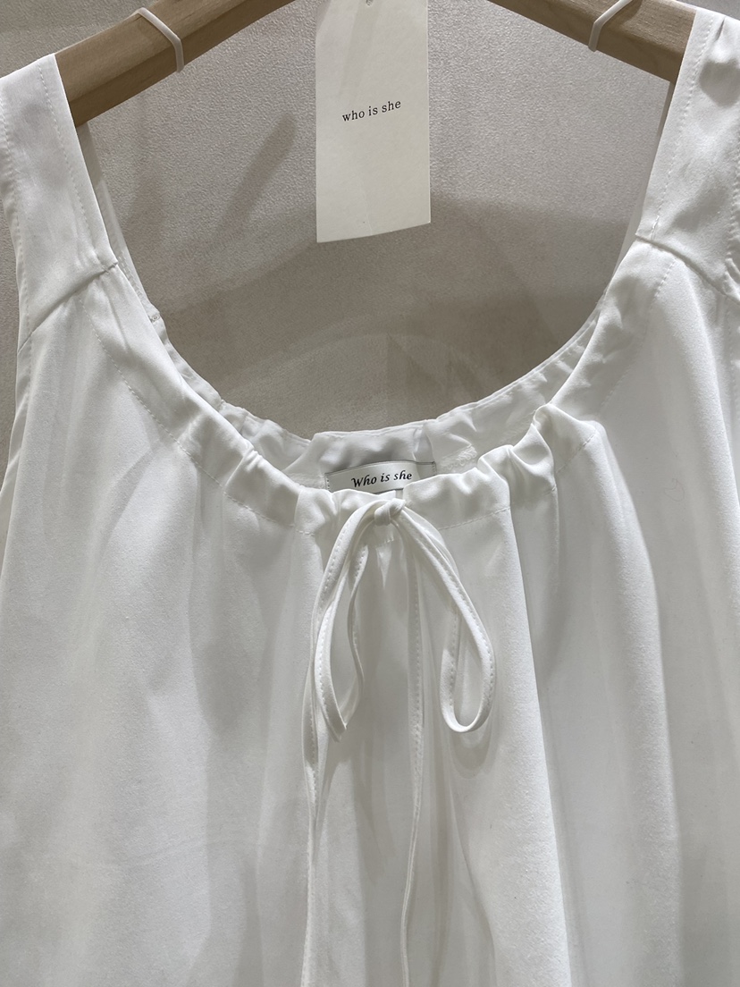 WHO IS SHE韓國直郵實拍女士新品職業26春夏時尚連衣裙WHO IS SHE連衣裙