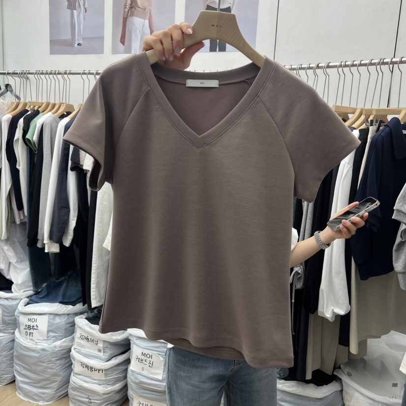 MOI-A韓國直郵女裝新品推薦人氣休閑職業26春夏T恤插肩袖V領MOI-AT恤圖色2