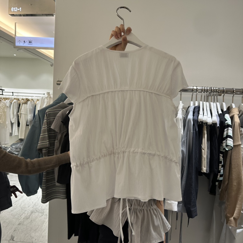 VIVE韓國直郵實拍女裝新款人氣26春夏熱賣時尚襯衫蕾絲衫VIVE襯衫/蕾絲衫