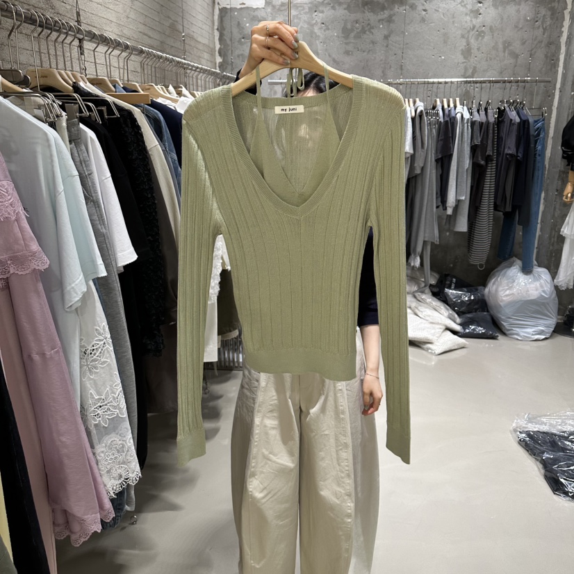JUNI韓國東大門直郵女裝新品職業人氣熱賣推薦針織衫假兩件my juni針織衫圖色2