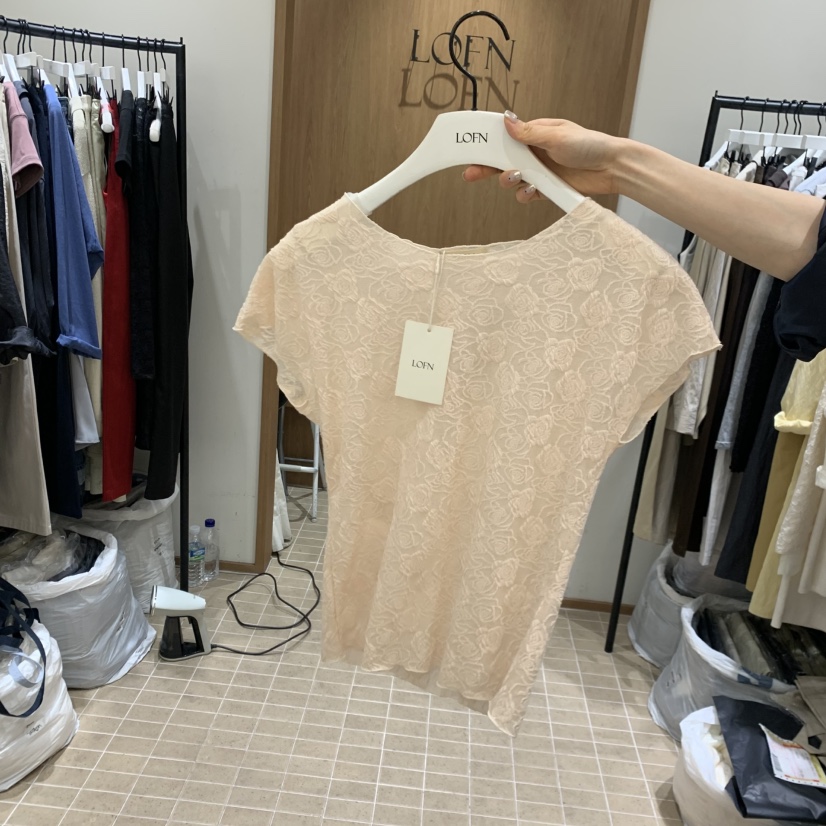 LOFN韓國東大門代購女裝新款職業熱賣時尚26春夏推薦休閑T恤LOFNT恤圖色1
