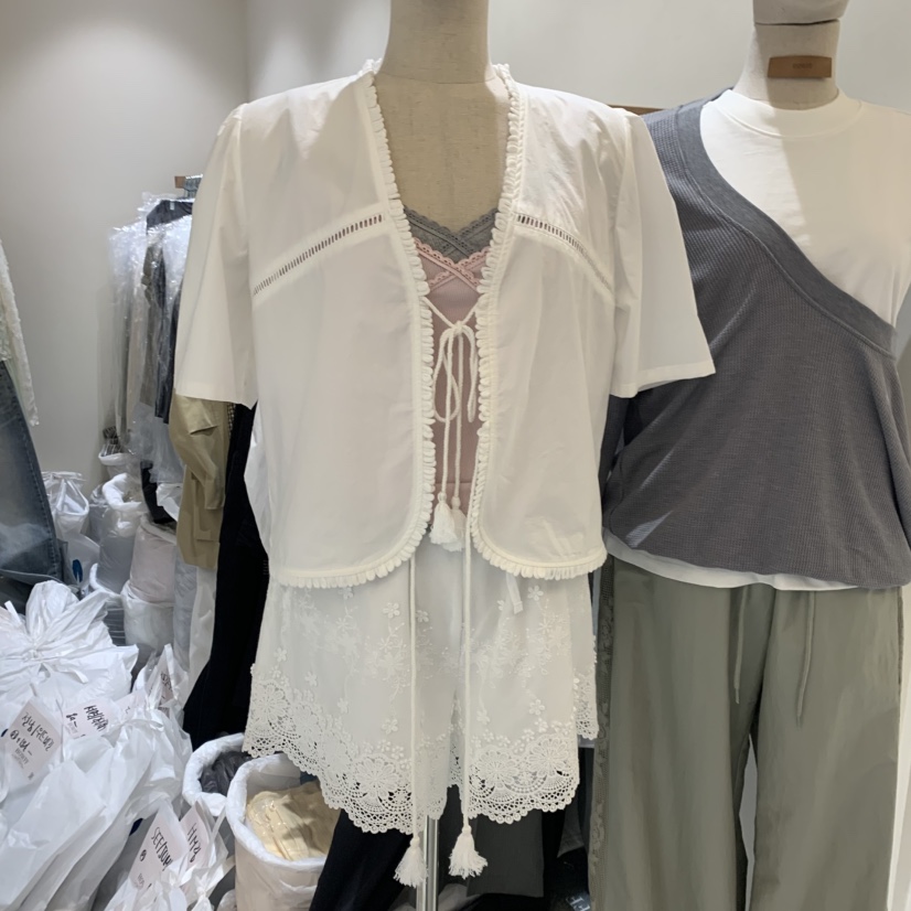 HOWFF韓國直郵實拍女裝新品職業熱賣26春夏襯衫蕾絲衫不含內搭HOWFF襯衫/蕾絲衫