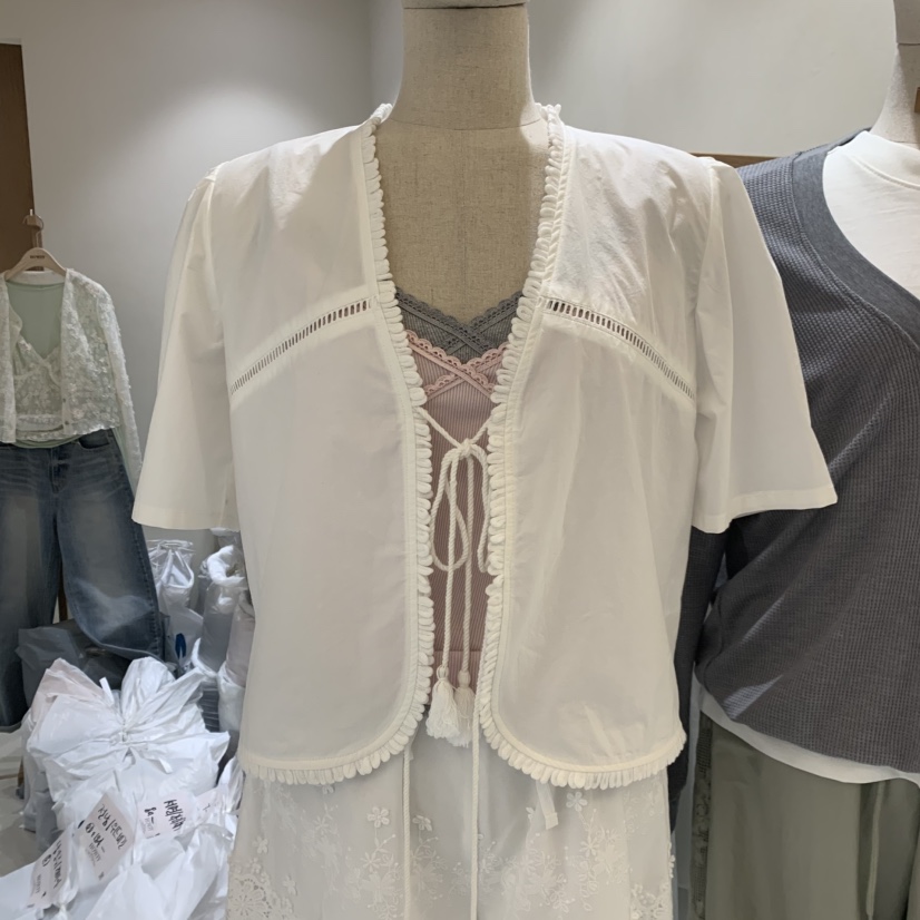 HOWFF韓國直郵實拍女裝新品職業熱賣26春夏襯衫蕾絲衫不含內搭HOWFF襯衫/蕾絲衫圖色1