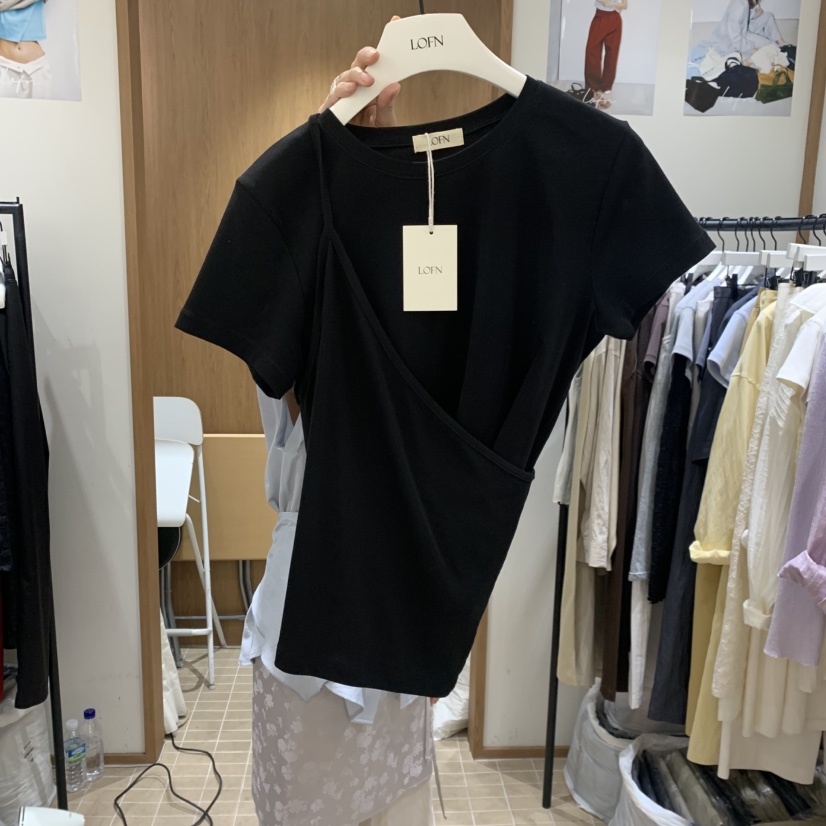 LOFN韓國東大門直郵女裝新款推薦時尚休閑吊帶背心不含內搭LOFN吊帶/背心圖色4