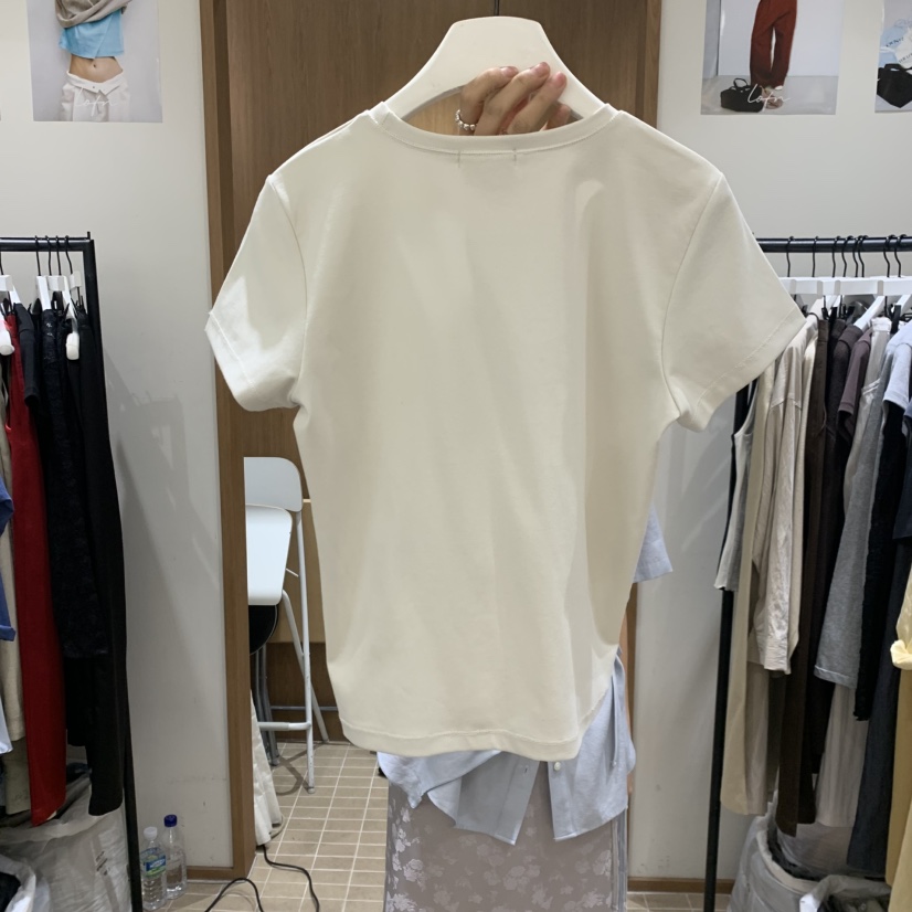 LOFN韓國東大門直郵女士新品職業推薦熱賣人氣時尚26春夏T恤LOFNT恤