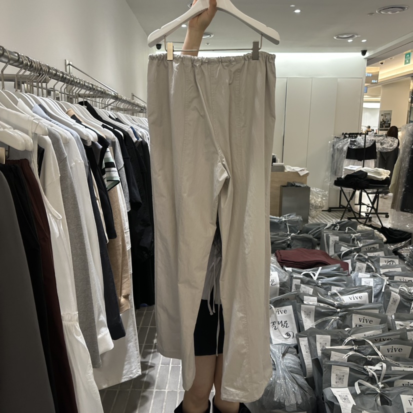 VIVE韓國代購女裝新款26春夏推薦人氣時尚職業休閑褲尼龍VIVE休閑褲