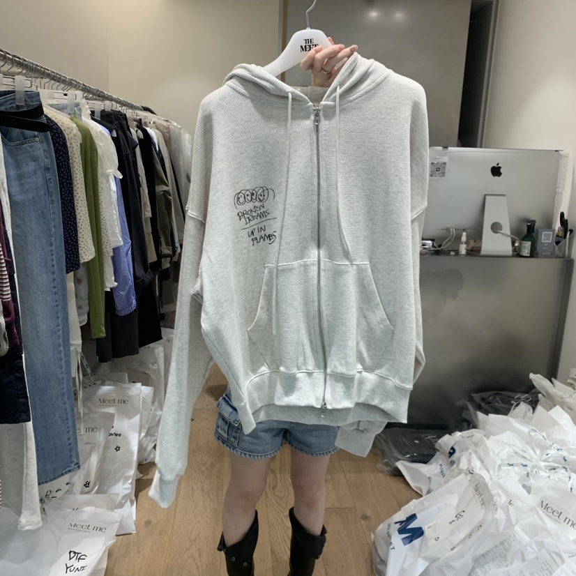 MEET ME韓國東大門代購女裝新款職業時尚推薦26春夏衛衣MEET ME衛衣圖色1