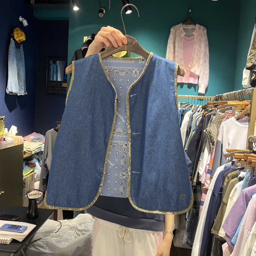 MERCI LINDA韓國東大門直郵女裝新款職業休閑馬甲可愛的MERCI LINDA馬甲