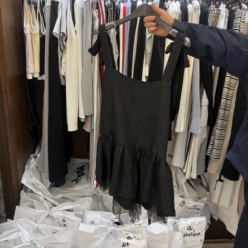 VIRKIN韓國東大門代購女裝新款推薦休閑職業人氣時尚連衣裙VIRKIN連衣裙圖色1