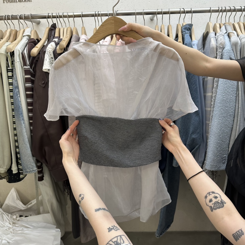 FOUNDATION韓國直郵女士新品時尚熱賣26春夏休閑襯衫蕾絲衫FOUNDATION襯衫/蕾絲衫圖色2