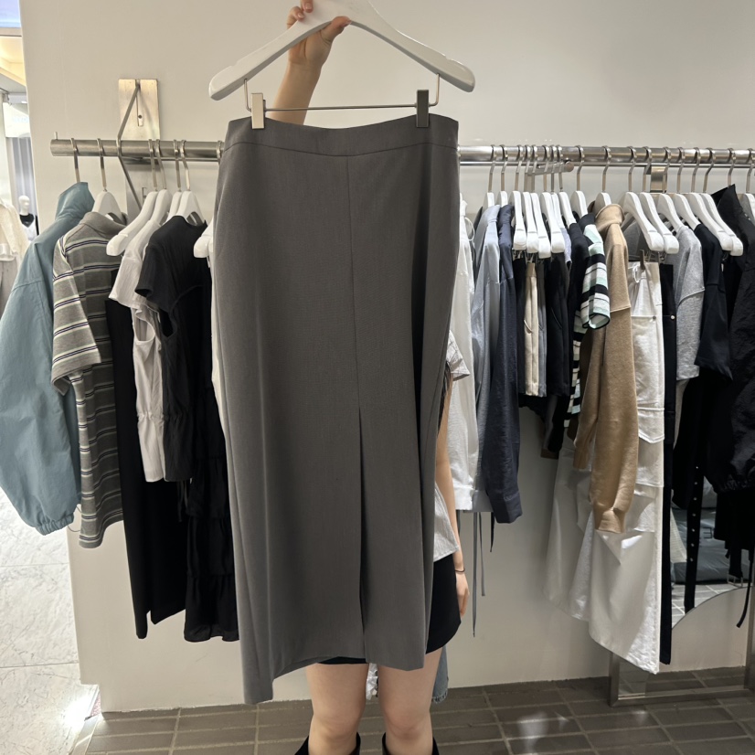 VIVE韓國代購女裝新款26春夏時尚休閑熱賣人氣職業推薦長裙VIVE長裙