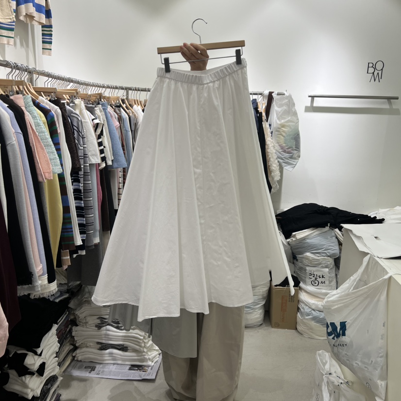 BY BOMI韓國直郵實拍女裝新款人氣熱賣職業推薦時尚長裙BY BOMI長裙