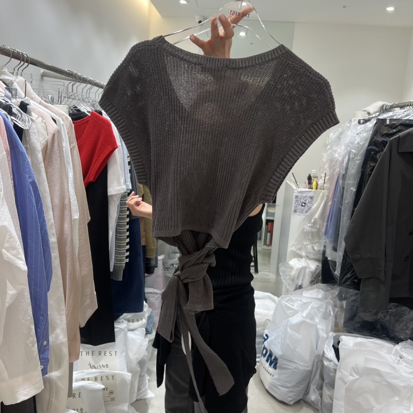 THE REST韓國直郵實拍女士新品時尚推薦人氣職業26春夏T恤THE REST/UNNOEUDT恤