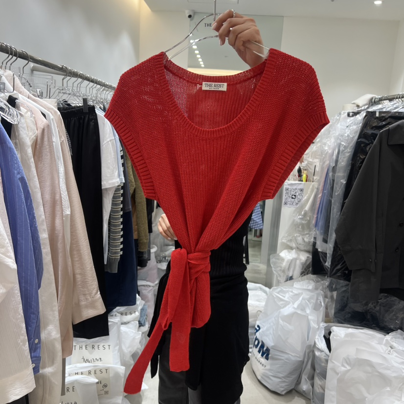 THE REST韓國直郵實拍女士新品時尚推薦人氣職業26春夏T恤THE REST/UNNOEUDT恤圖色2