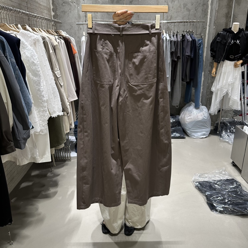 JUNI韓國直郵實拍女裝新品熱賣26春夏職業推薦休閑褲含腰帶my juni休閑褲