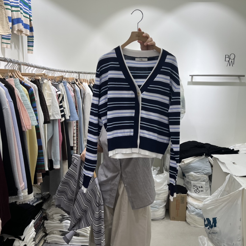 BY BOMI韓國直郵實拍女士新品職業推薦休閑人氣針織衫條紋BY BOMI針織衫圖色2