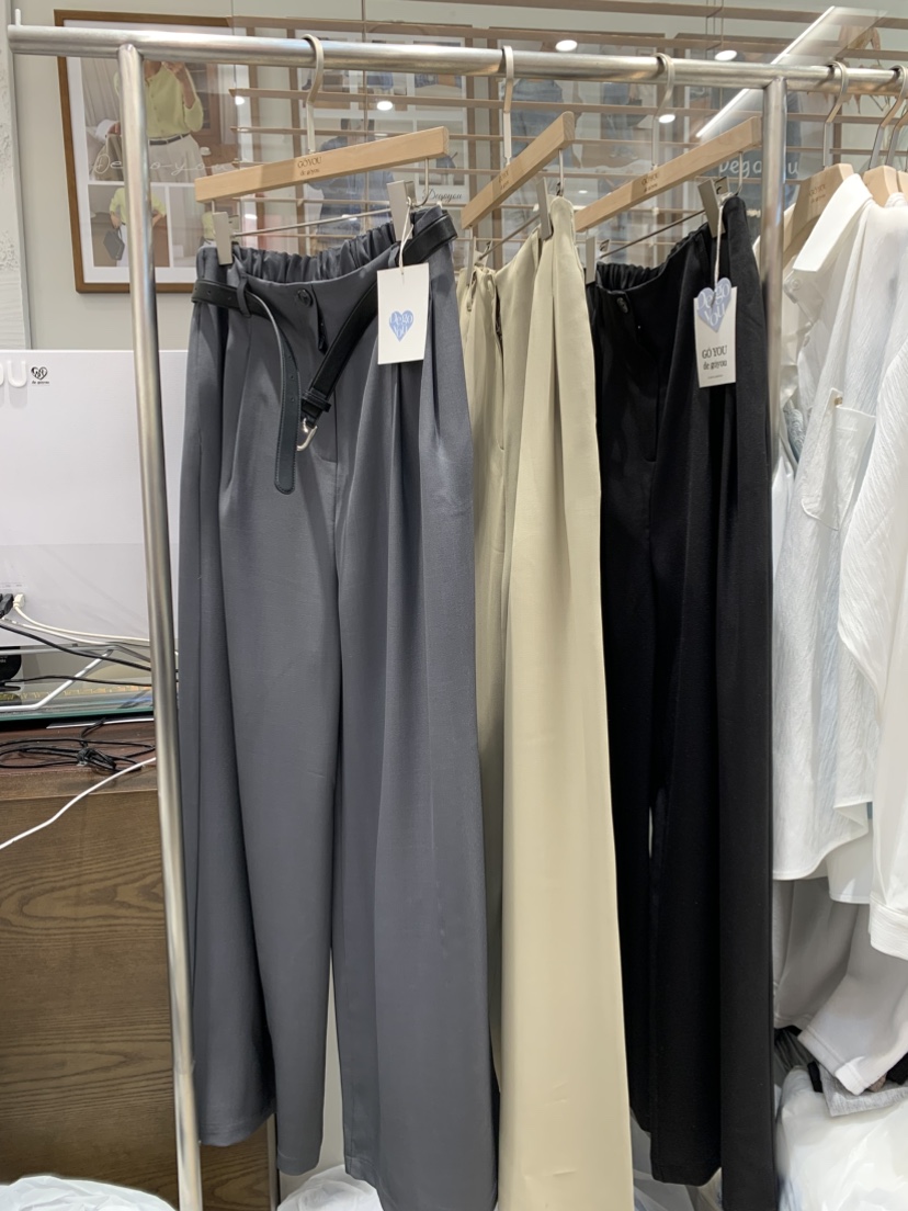 DE GO YOU東大門實拍女裝新品人氣推薦真品休閑褲不含腰帶DE GO YOU休閑褲