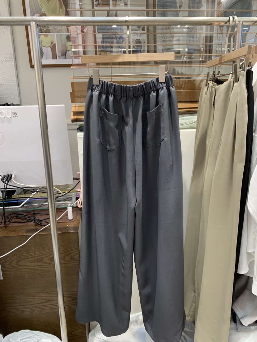 DE GO YOU東大門實拍女裝新品人氣推薦真品休閑褲不含腰帶DE GO YOU休閑褲