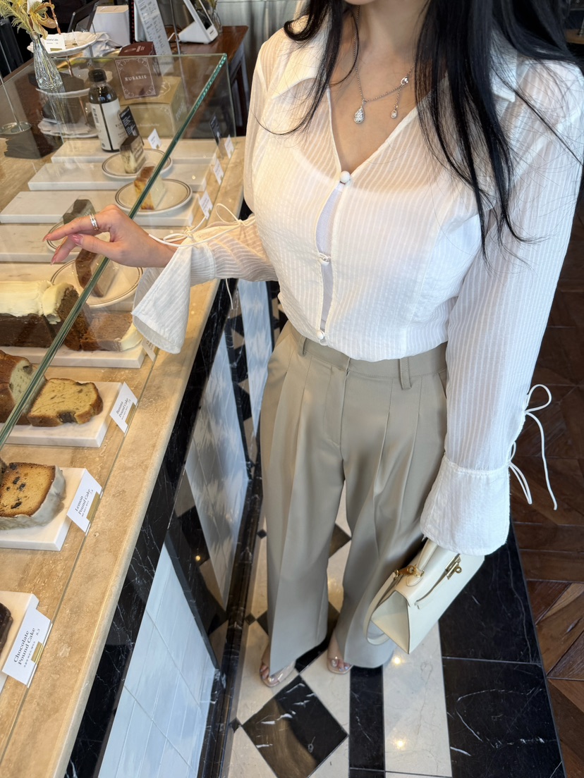 LAVIEU韓國代購女裝新品真品熱賣時尚推薦襯衫蕾絲衫系帶LAVIEU襯衫/蕾絲衫