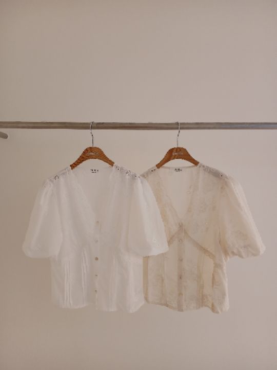 FEMME韓國代購女士新款人氣職業26春夏熱賣襯衫蕾絲衫褶裥FEMME襯衫/蕾絲衫