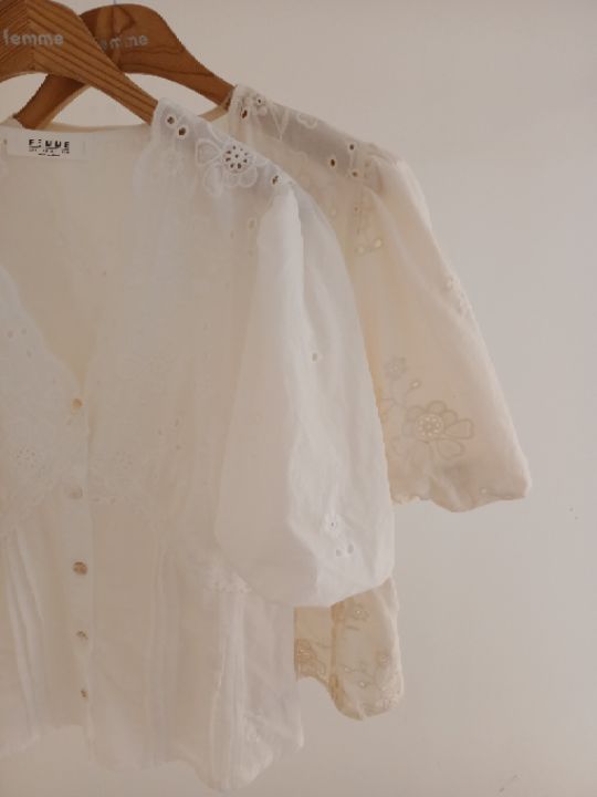 FEMME韓國代購女士新款人氣職業26春夏熱賣襯衫蕾絲衫褶裥FEMME襯衫/蕾絲衫