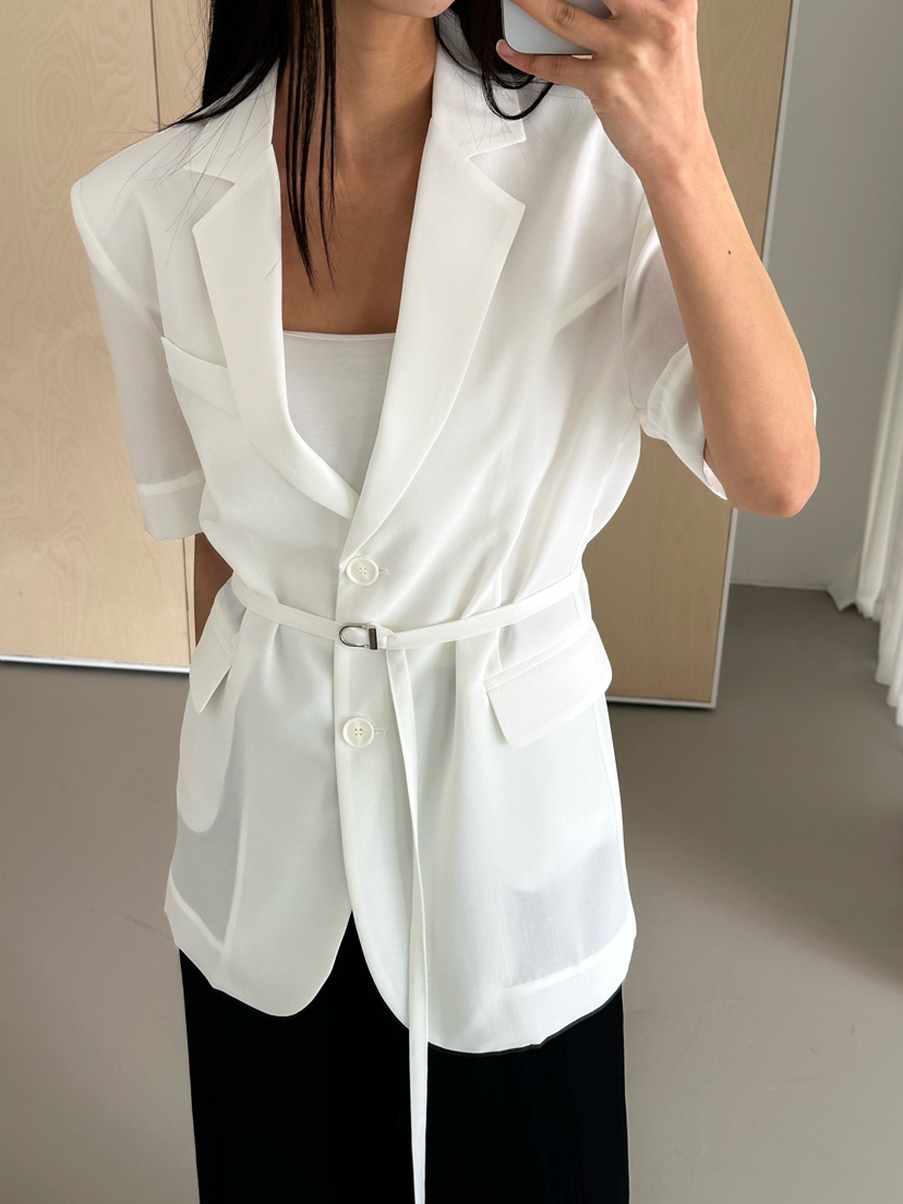 LE VASE韓國直郵女裝新品休閑人氣時尚推薦職業夾克含腰繩LE VASE夾克