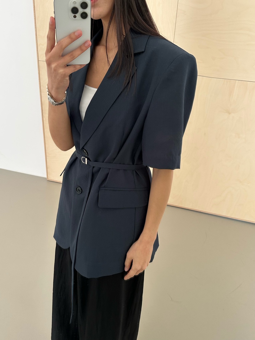 LE VASE韓國直郵女裝新品休閑人氣時尚推薦職業夾克含腰繩LE VASE夾克