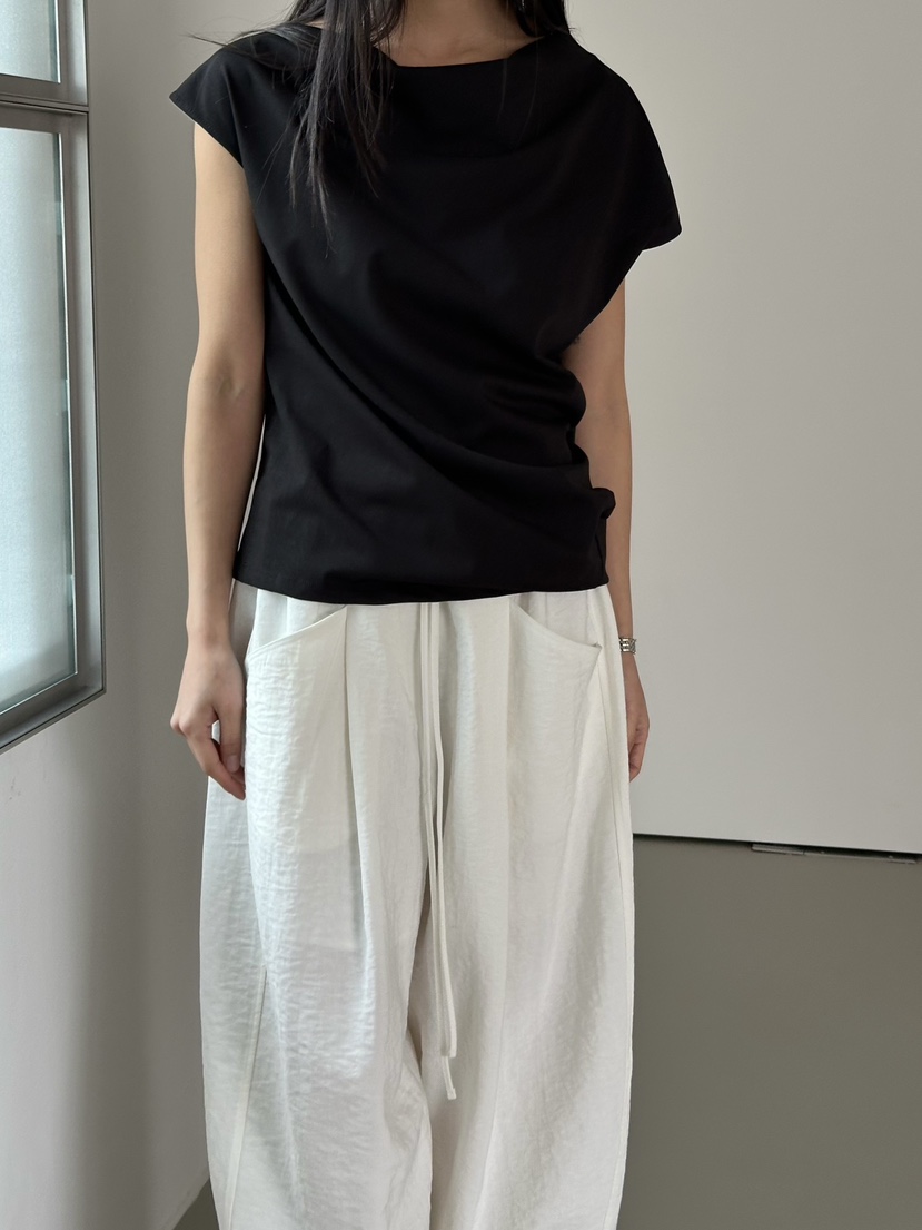 LE VASE韓國東大門代購女裝新款熱賣休閑26春夏人氣職業T恤LE VASET恤圖色3