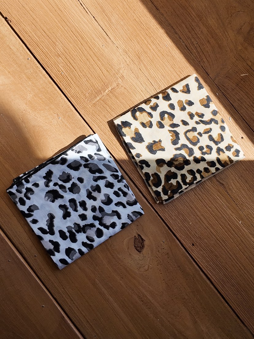 NICEALICE韓國代購女裝新款真品時尚職業圍巾披肩豹紋棉質NICEALICE圍巾/披肩