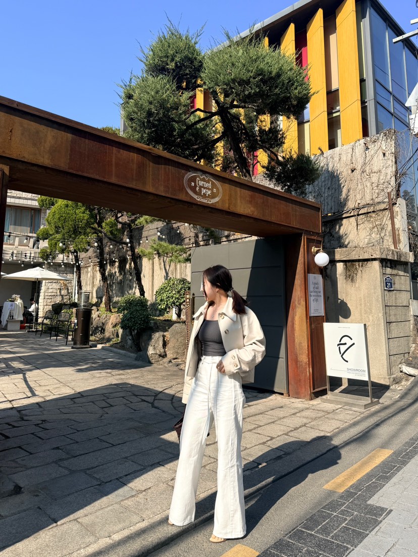 RIAH韓國代購女裝新品時尚休閑人氣職業推薦牛仔褲含腰帶RIAH牛仔褲