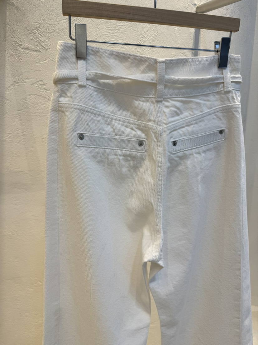 RIAH韓國代購女裝新品時尚休閑人氣職業推薦牛仔褲含腰帶RIAH牛仔褲