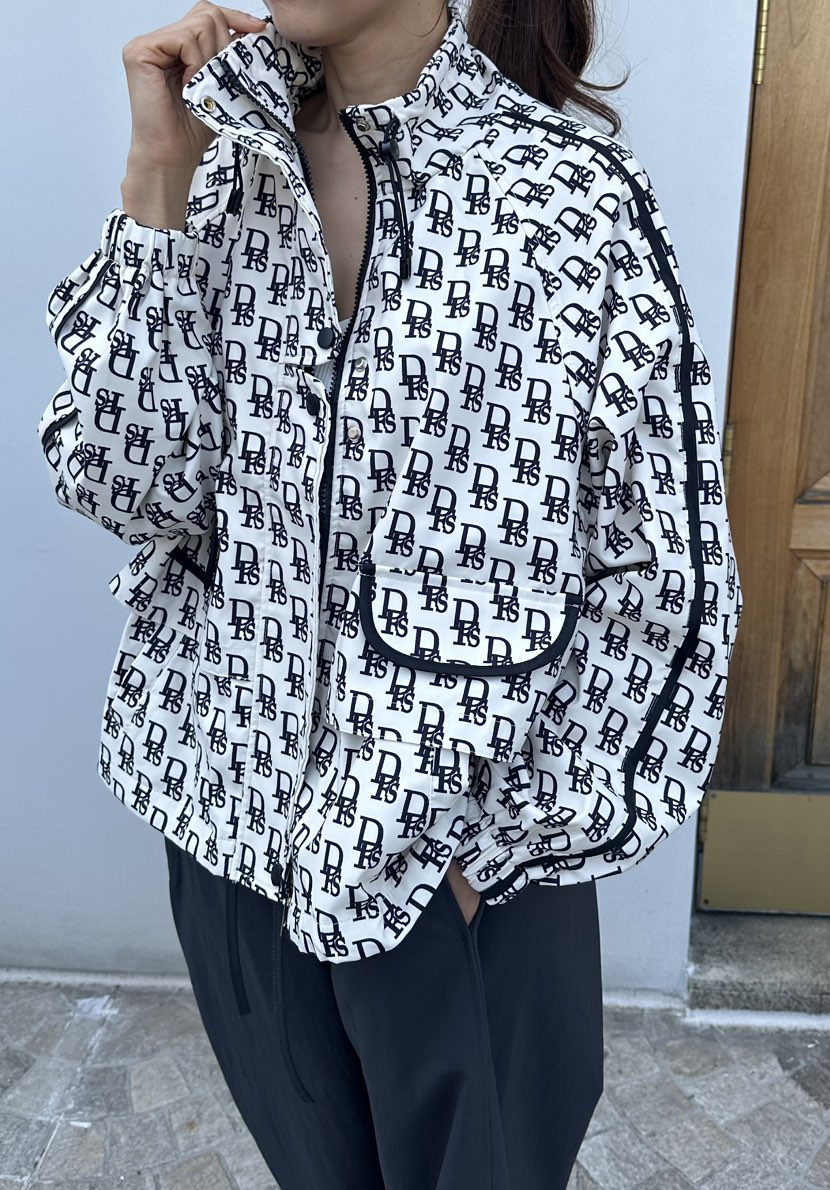 CLASSY-O韓國東大門直郵女士新品26春夏推薦人氣熱賣夾克CLASSY-O夾克