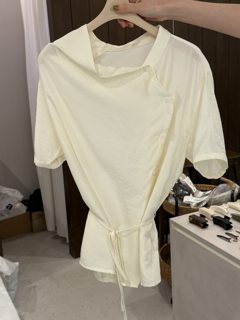 LEGACY韓國東大門代購女裝新品職業時尚襯衫蕾絲衫含腰繩LEGACY襯衫/蕾絲衫圖色2