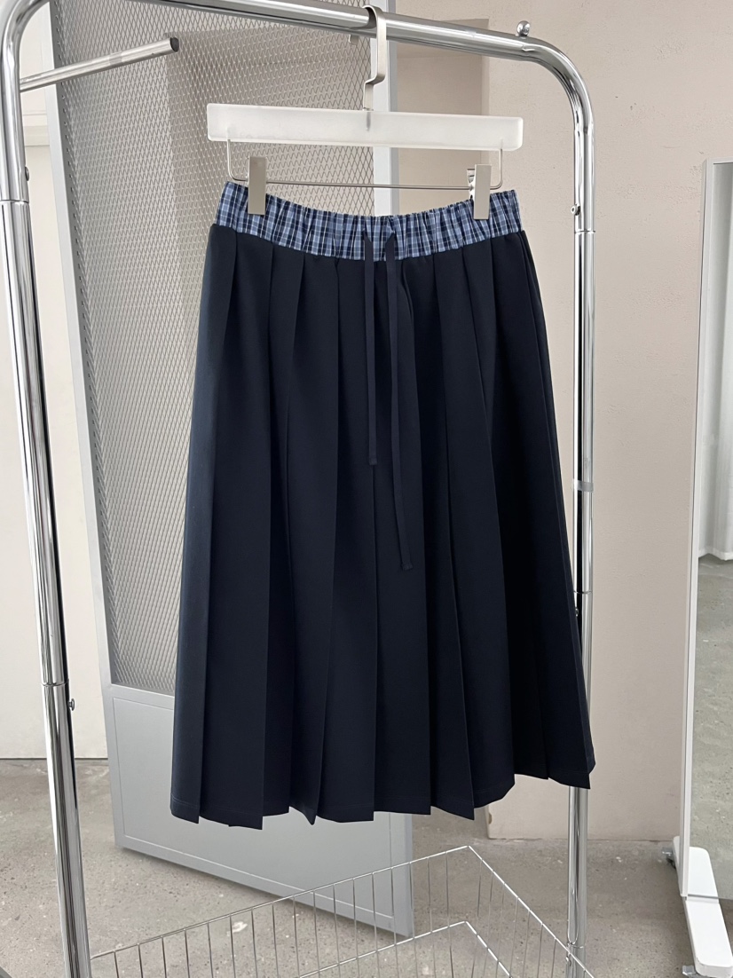 J CRANE-A韓國東大門代購女士新品熱賣26春夏長裙格子褶裥J CRANE長裙圖色1