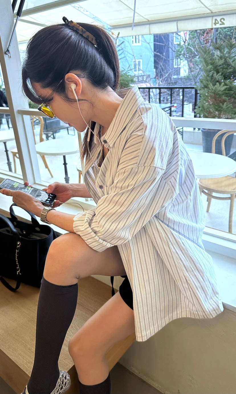 GENTLE B/LOVENTINA韓國直郵女裝新款職業襯衫蕾絲衫貼花GENTLE B/LOVENTINA襯衫/蕾絲衫