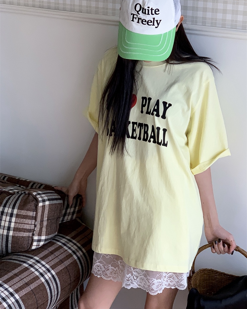 LIVE AID-P韓國直郵實拍女裝新品人氣26春夏時尚推薦T恤LIVE AID-PT恤