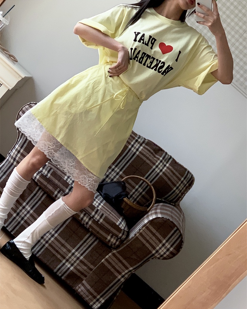 LIVE AID-P韓國直郵實拍女裝新品人氣26春夏時尚推薦T恤LIVE AID-PT恤