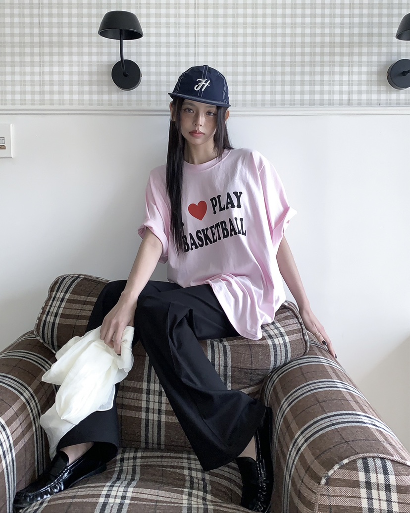 LIVE AID-P韓國直郵實拍女裝新品人氣26春夏時尚推薦T恤LIVE AID-PT恤