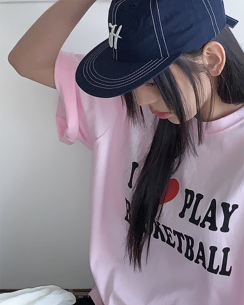 LIVE AID-P韓國直郵實拍女裝新品人氣26春夏時尚推薦T恤LIVE AID-PT恤