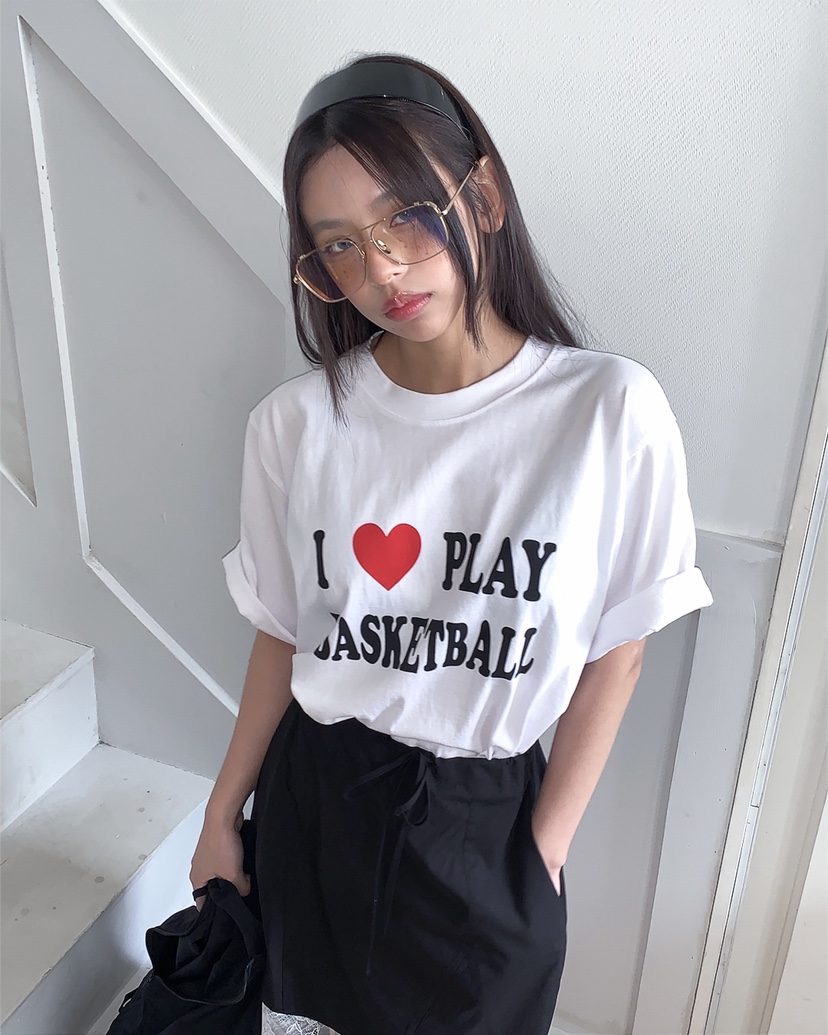 LIVE AID-P韓國直郵實拍女裝新品人氣26春夏時尚推薦T恤LIVE AID-PT恤