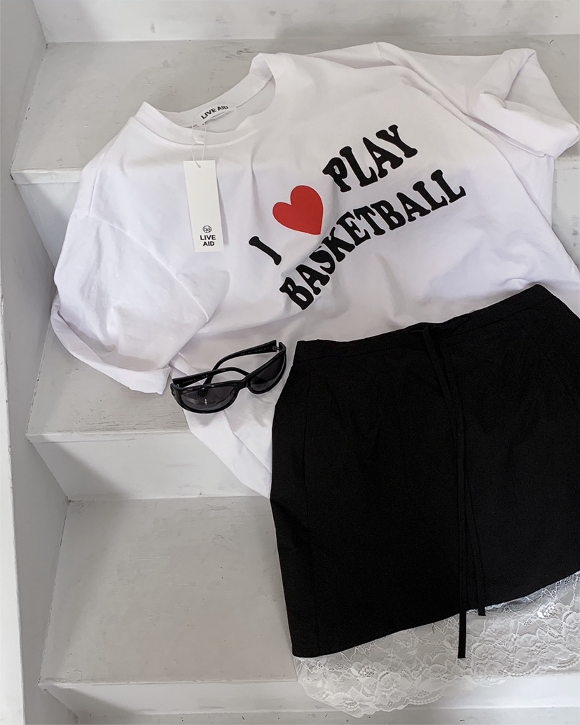 LIVE AID-P韓國直郵實拍女裝新品人氣26春夏時尚推薦T恤LIVE AID-PT恤