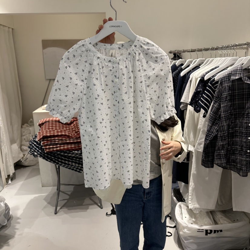 LORING RE I韓國東大門代購女士新款26春夏襯衫蕾絲衫褶皺LORING RE-I/BARE襯衫/蕾絲衫圖色1