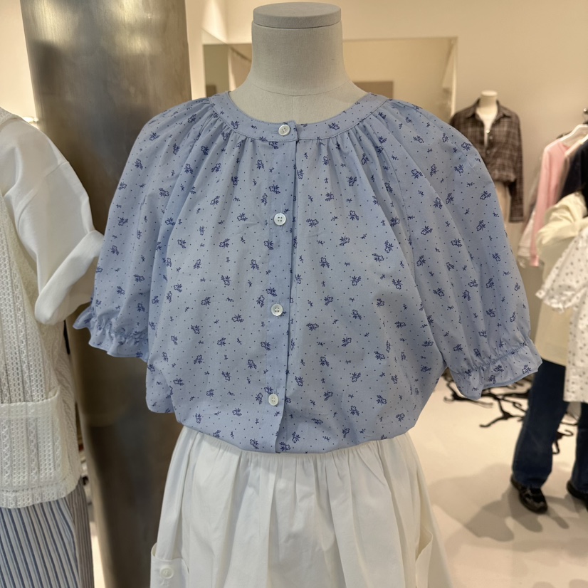 LORING RE I韓國東大門代購女士新款26春夏襯衫蕾絲衫褶皺LORING RE-I/BARE襯衫/蕾絲衫圖色2