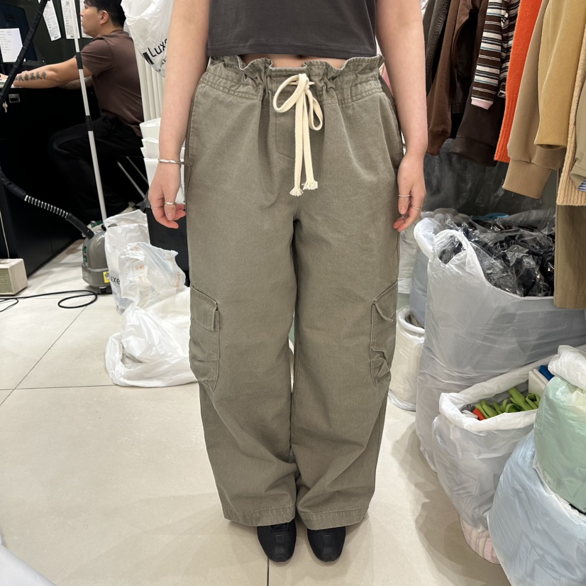 EGG IS韓國東大門直郵女裝新款26春夏熱賣時尚休閑褲工裝褲EGG IS休閑褲圖色2